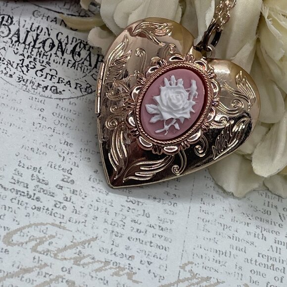 Cameo White Pink Wedding Party Mom Christmas Rose Gold Heart Locket Anniversary - Picture 10 of 15